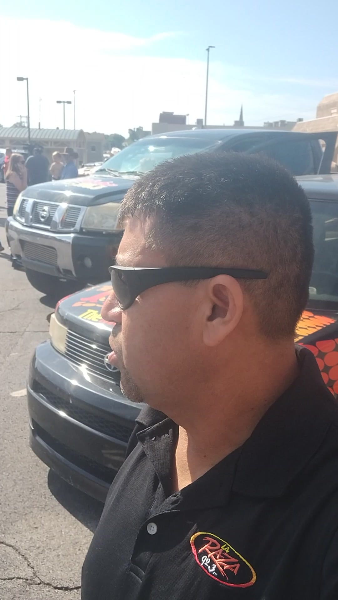 La Raza 92.3 FM